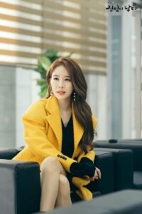 GIỜ làm Tiểu Tam Cũng Phải Xếp Hàng