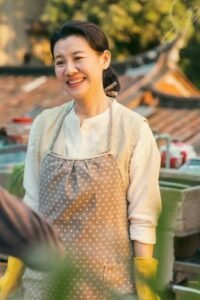 CUỘC ĐỜI NÊN BIẾT NGHĨ CHO BẢN THÂN NỮA