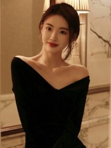 Tôi TỰ NHIÊN BỊ NÓI LÀ TRÀ XANH