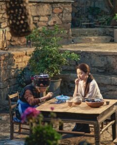 Nhận Lì Xì 18 Đồng Bị Con Gái Mắng Tham Tiền, Trả Lại Thì Nó Lại Vỡ Oà
