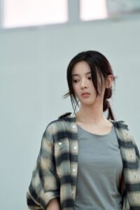 THẬT LÀ GIẢ DỐI