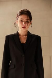 TÔI NHƯ KẺ THỨ BA VẬY
