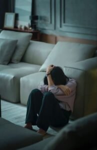 BÂY GIỜ TÔI MỚI BIẾT NHÀ QUYỀN SỞ HỮU LÀ NGƯỜI PHỤ NỮ KHÁC